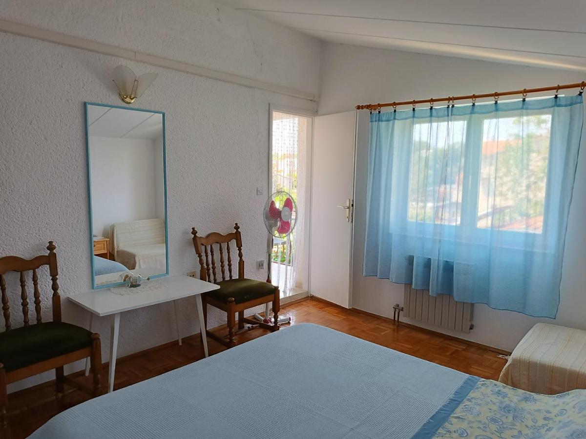 Levak Apartments - Apt. 1 Пьешчана-Увала Экстерьер фото
